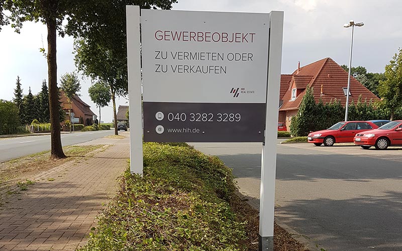 Standschild für Architekten aus Holz