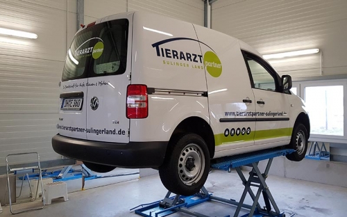 Hebebühne für optimales Arbeiten Hebebühne für optimales Arbeiten